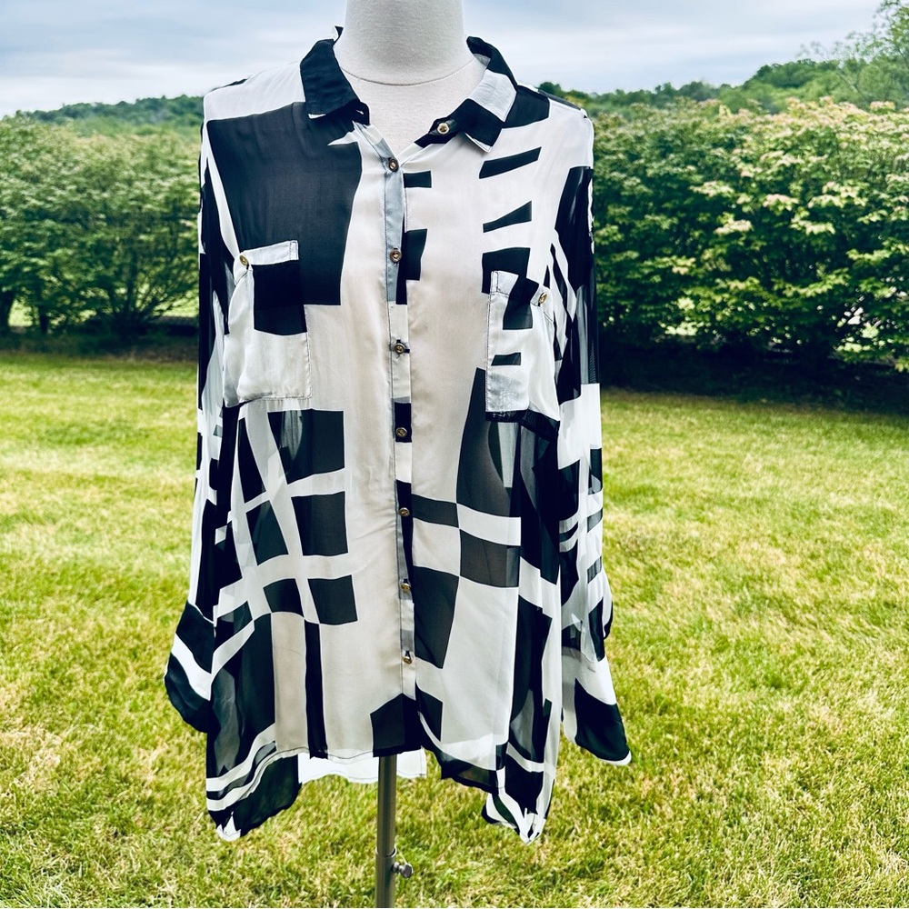 Chico’s Black Label Geometric Striped Blouse